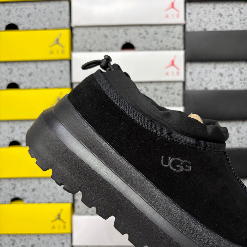UGG Chunky-Sole Slip-On Shoes – Black | 4096