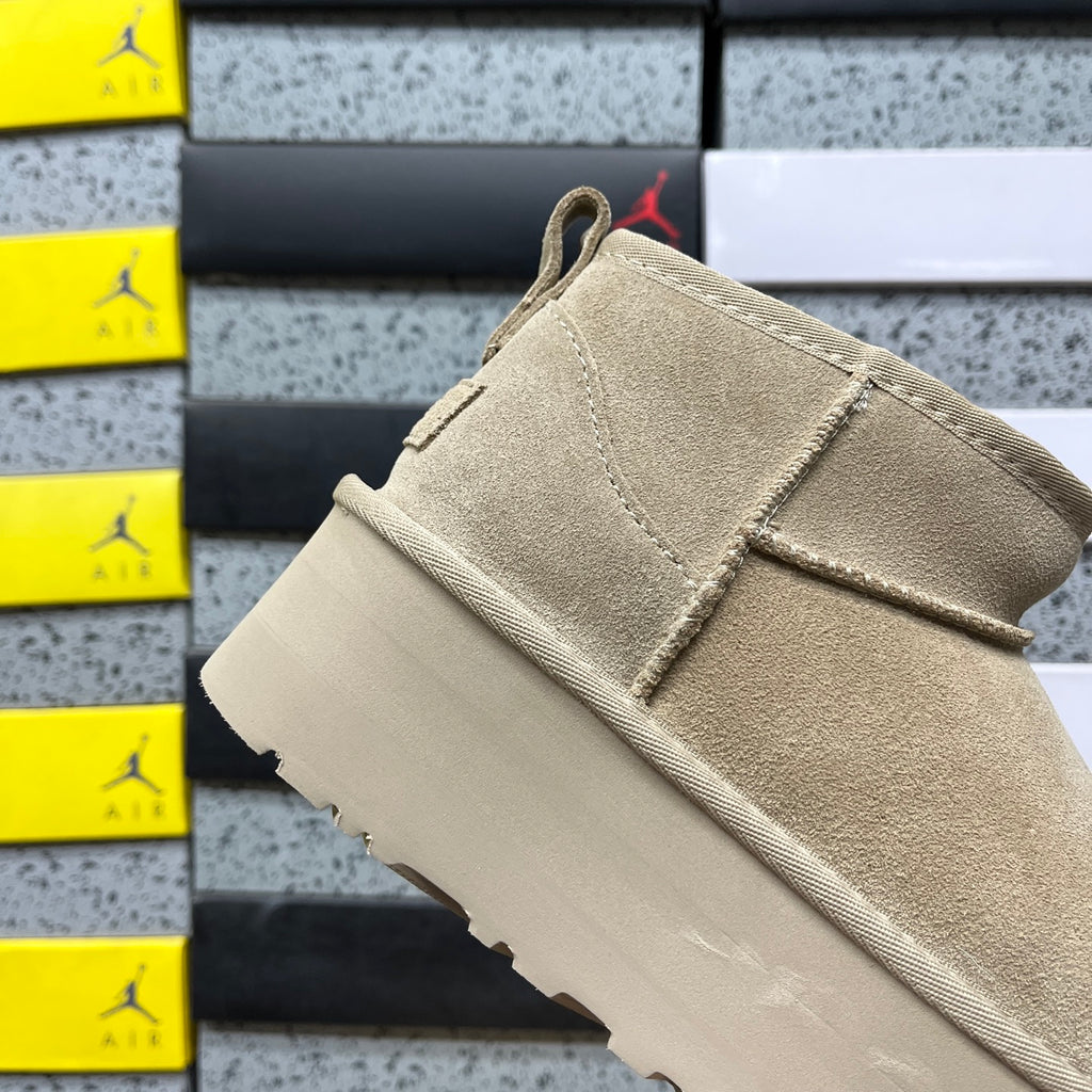 UGG Ultra Mini Platform Boots – Mustard Seed