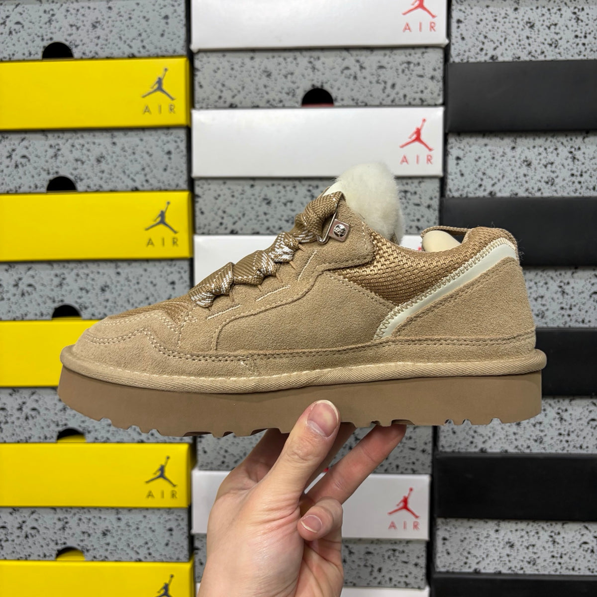 UGG Chunky Lace-Up Sneakers – Sand | 4032