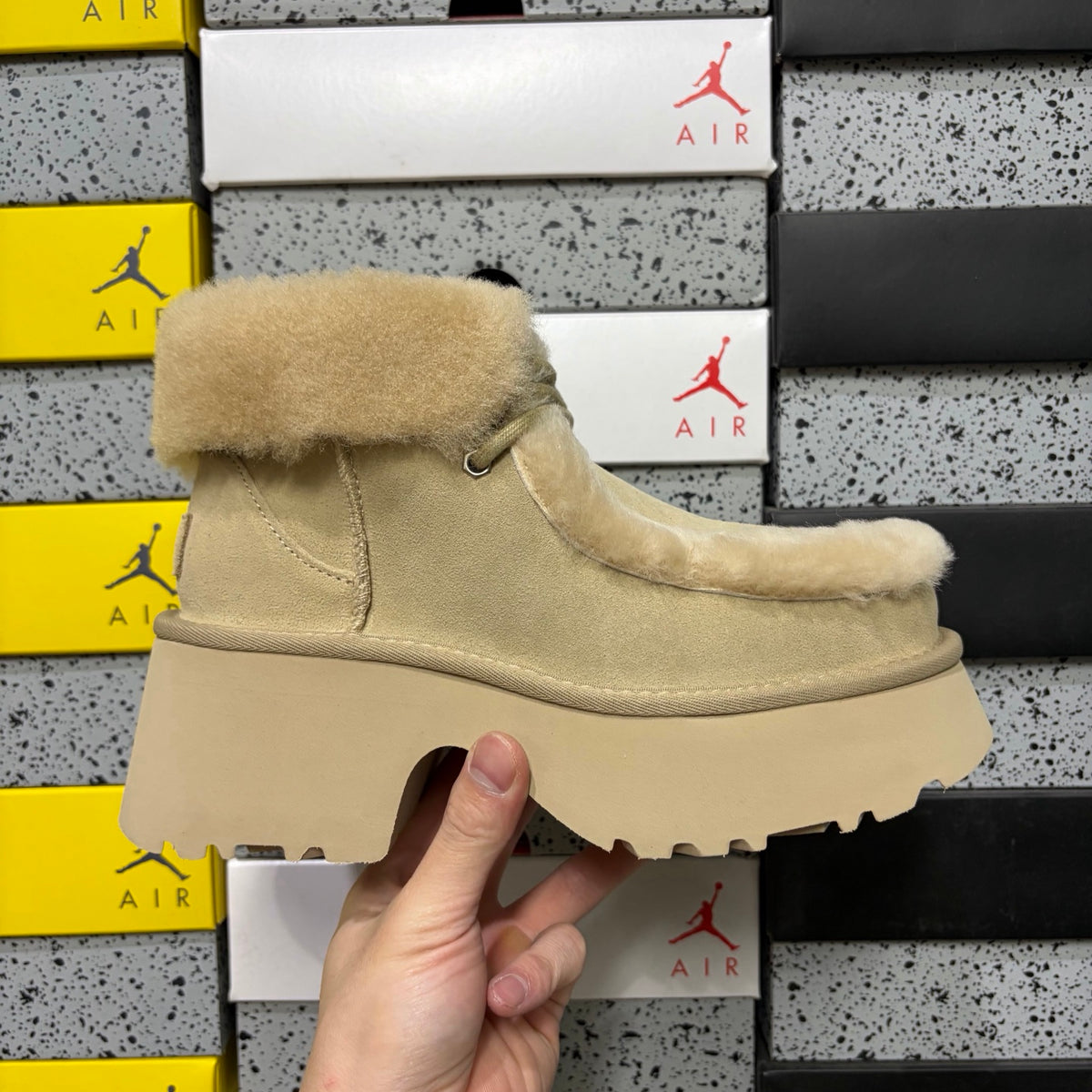 UGG Lace-Up Platform Ankle Boots – Sand | W1171532