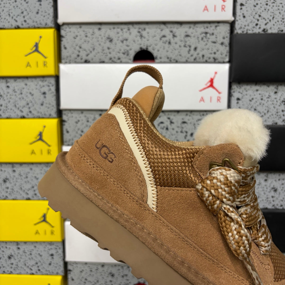 UGG Chunky Lace-Up Sneakers – Chestnut | 4032