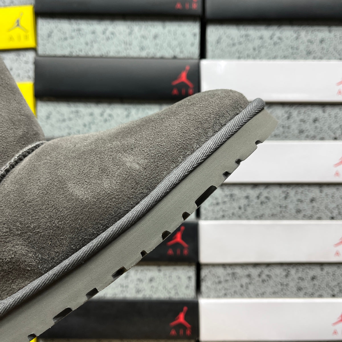 UGG Classic Short Boots – Grey