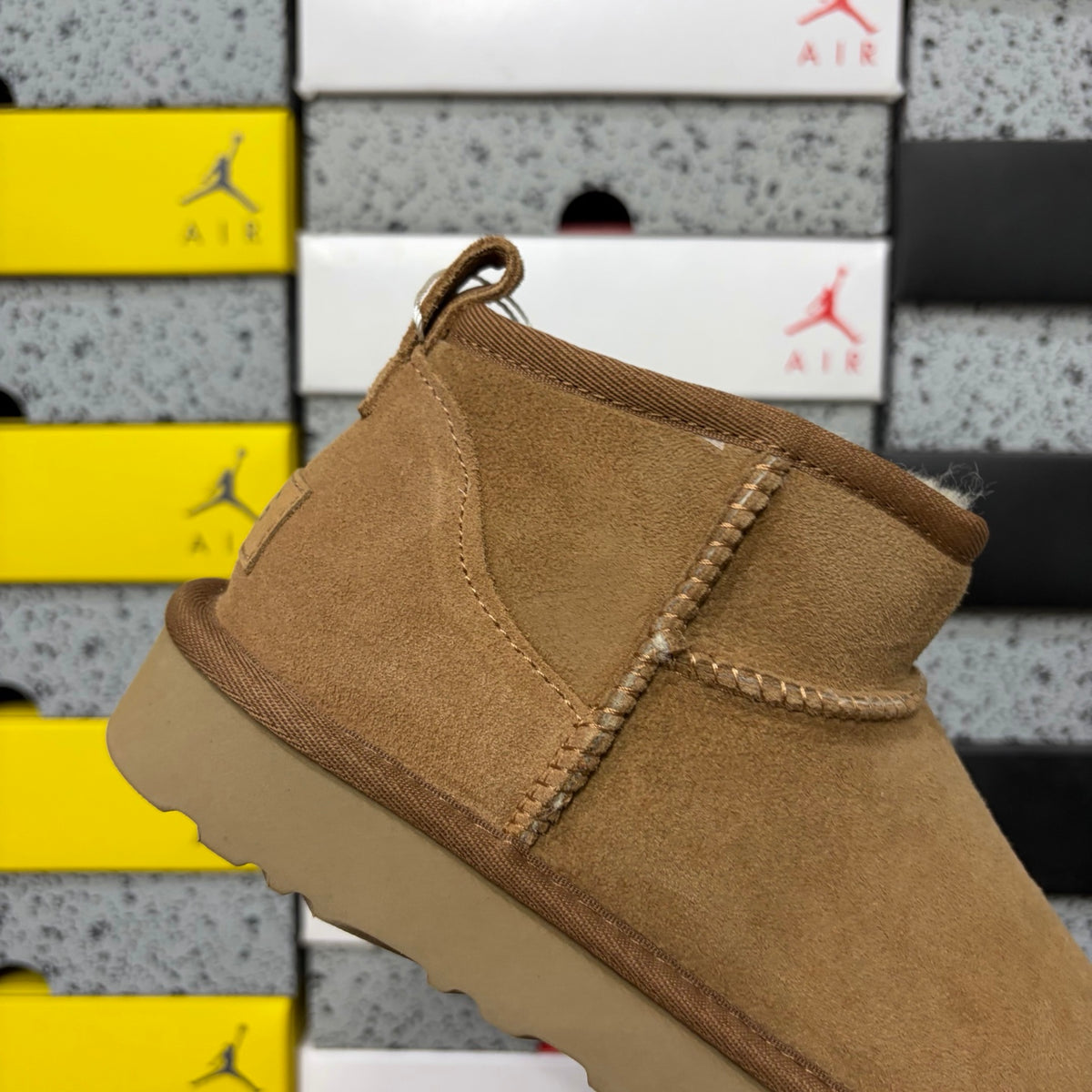 UGG Mini Ankle Boots – Chestnut | W1116109
