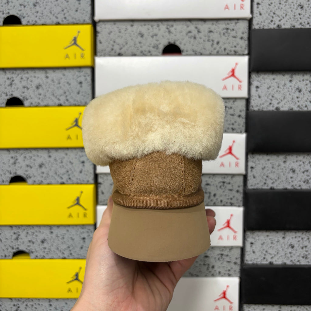 UGG Fluffy-Collar Slip-On Slippers – Chestnut | 4810-3